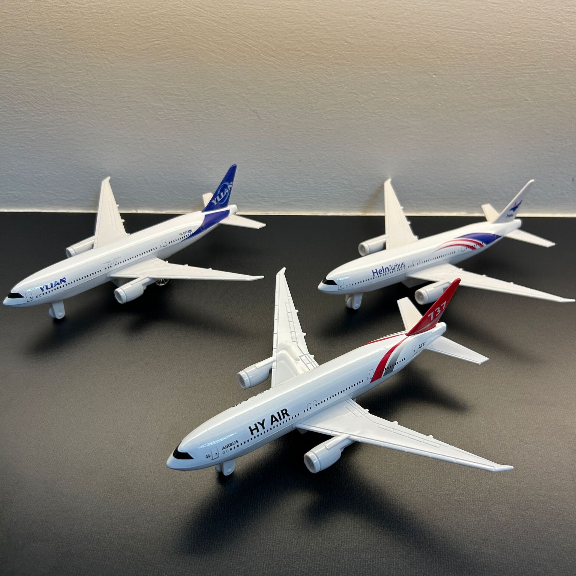 Kids Toys Review - Miniatura de Avião de Brinquedo para