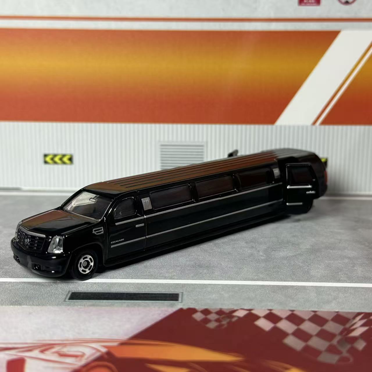 Takara Tomy Tomica No.133 Cadi - Kids Toys Cars avaliação e preço